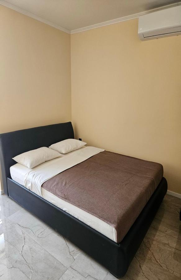 Studio Apartman Borlin 카를로바츠 외부 사진